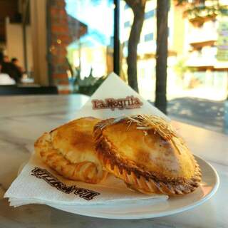 EMPANADA ESP. NAPOLITANA